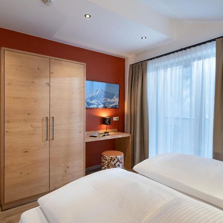 Alma Appartements Mayrhofen Bagian luar foto