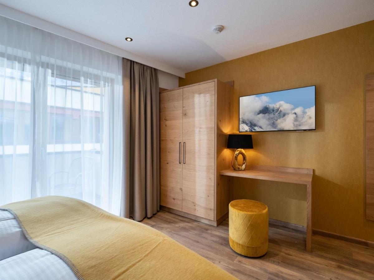 Alma Appartements Mayrhofen Bagian luar foto
