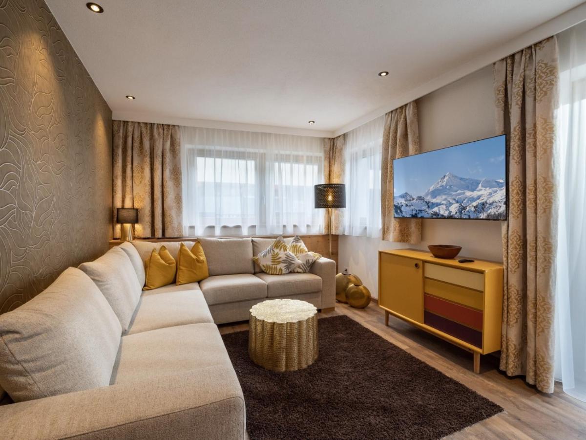 Alma Appartements Mayrhofen Bagian luar foto